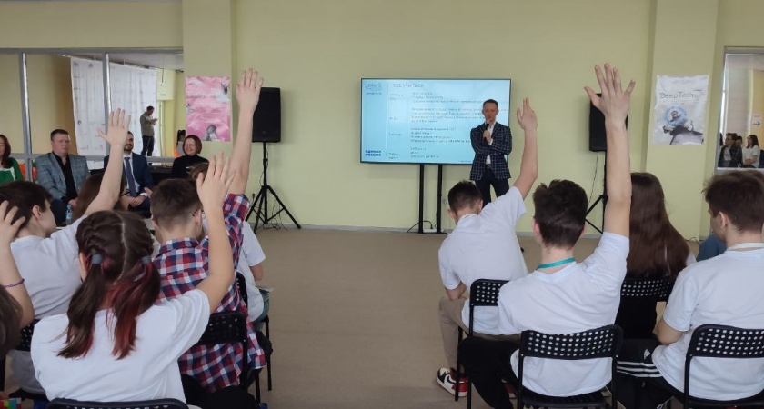 Во Владимирской области появился бесплатный ИТ-лагерь для талантливых школьников