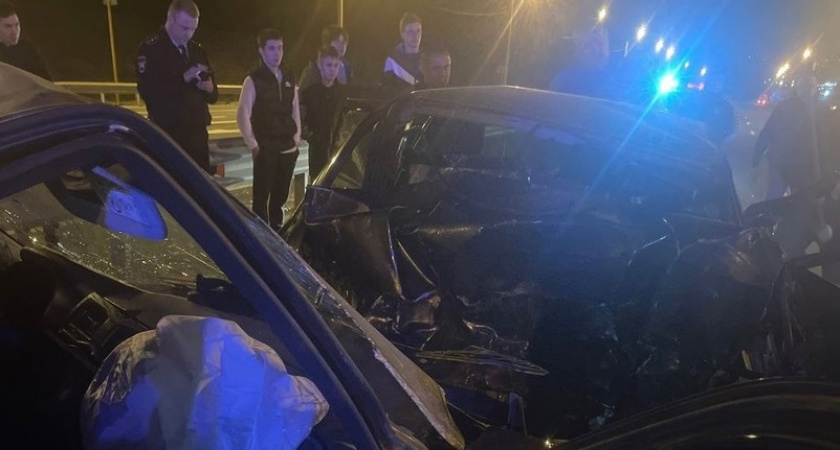 Во Владимирской области ночная погоня закончилась лобовым столкновением