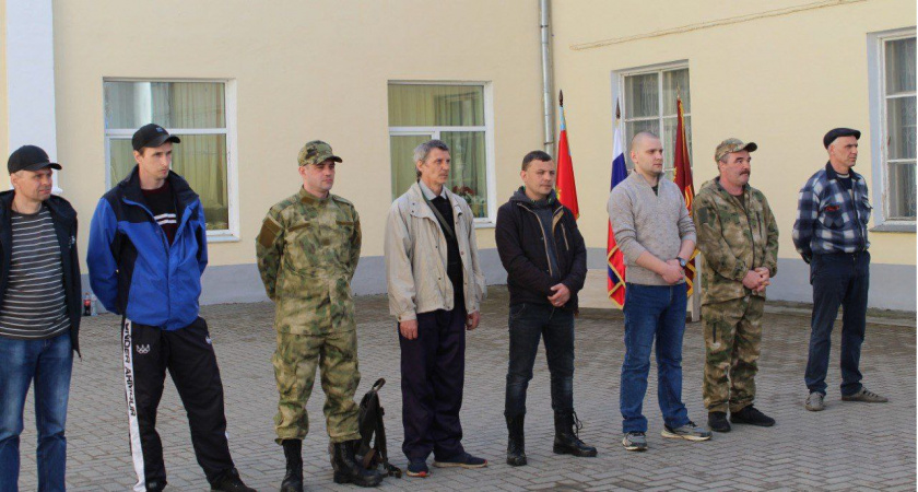 В зону СВО отправились ещё 27 контрактников из Владимирской области
