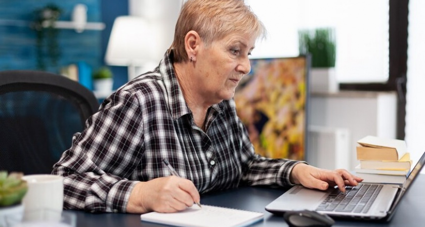 Дорогу пожилым: во Владимирской области возрастные сотрудники стали более востребованными