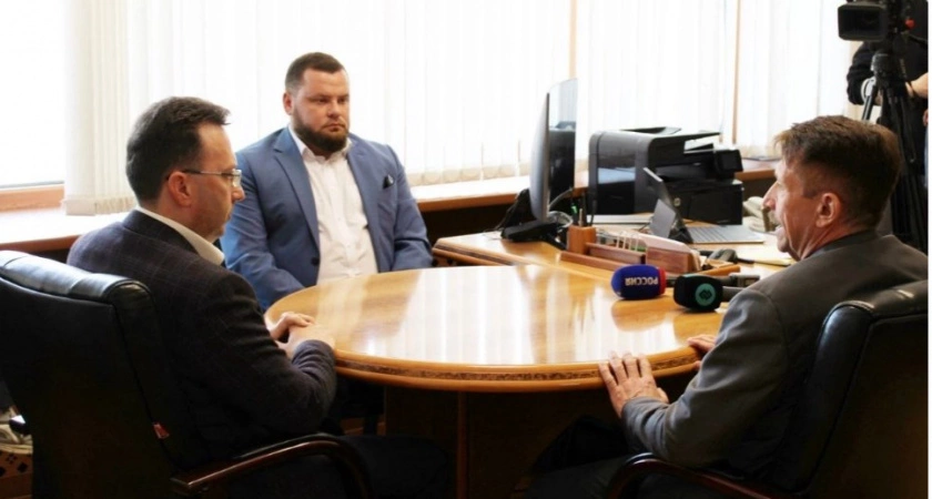 Фото к статье: Владимирскую область посетил бывший "американский сиделец" Виктор Бут
