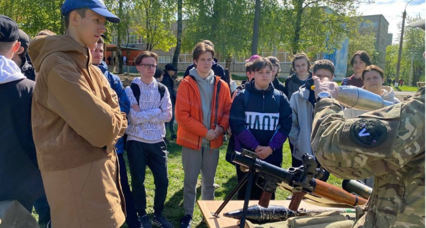 Во Владимире более 500 школьников приняли участие в Дне призывника