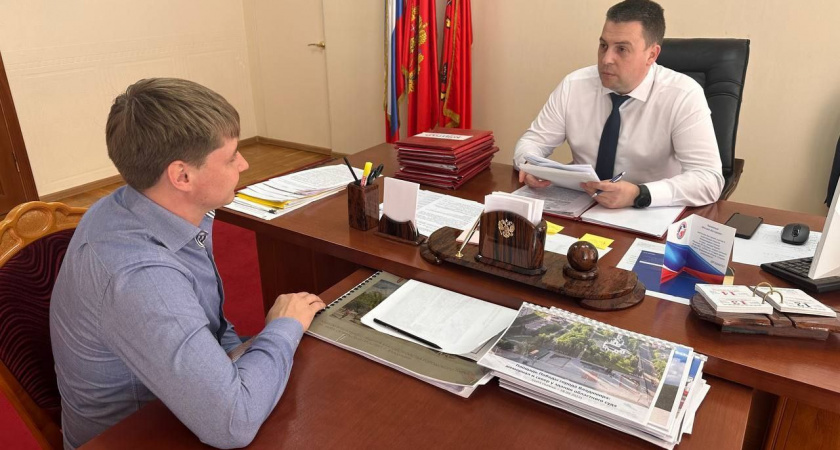 Дмитрий Наумов провел рабочую встречу с Павлом Кутузовым