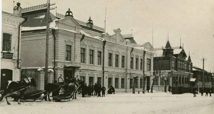 Фото к статье: В Коврове дом Шуберта признали памятником культурного наследия