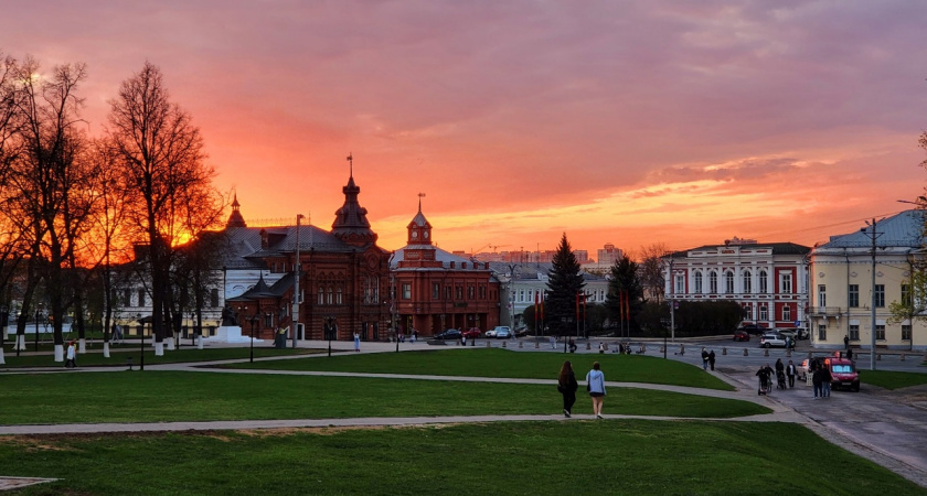 Синоптики предупреждают: на Владимир обрушится ливень с грозой