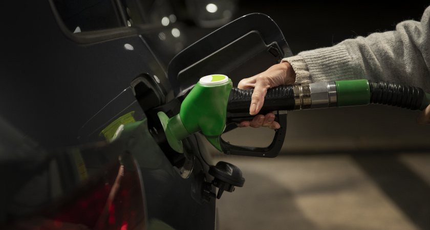 Владимирские водители продолжают наблюдать рост цен на бензин