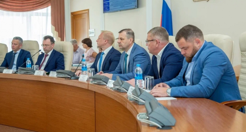 Публичные слушания по бюджету: На что и как область тратила деньги?