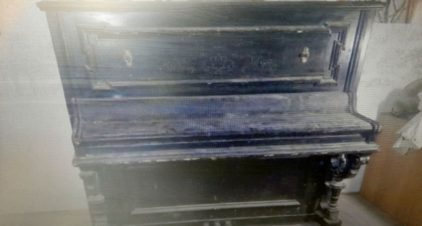 В Александрове женщина забрала оставленное на улице пианино и попала под уголовку