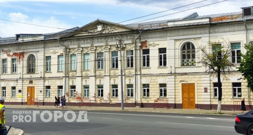 Ремонт владимирской школы №1 должны закончить к началу ноября