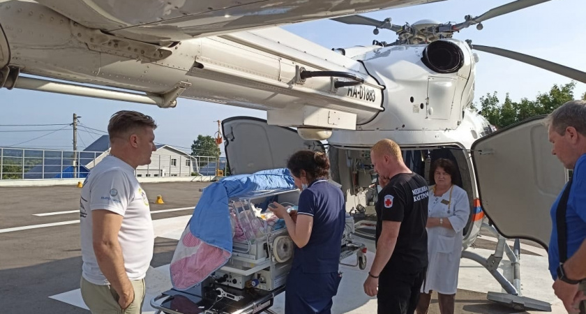 В ОДКБ впервые использовали санавиацию для перевозки недоношенного новорожденного
