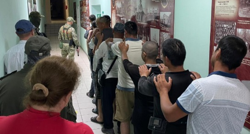 Во Владимирской области задержали несколько десятков нелегалов из стран СНГ