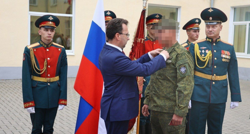 Военнослужащим из Владимирской области вручили награды за подвиги на спецоперации