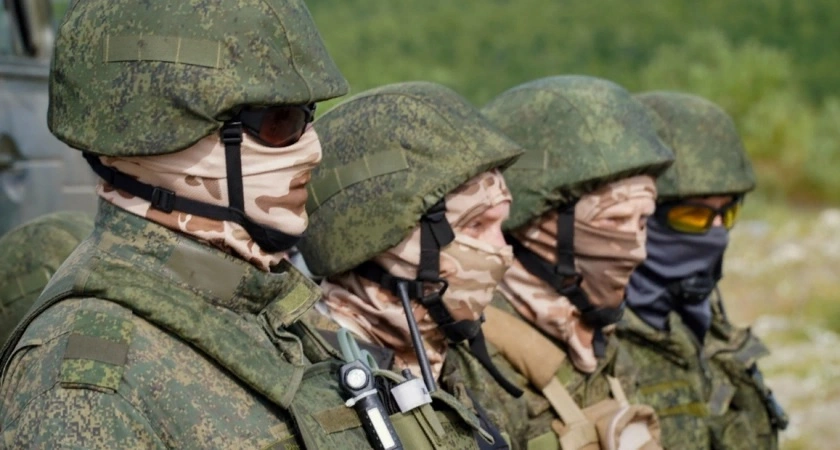 Фото к статье: Получение страховых выплат за смерть военнослужащего на СВО станет проще