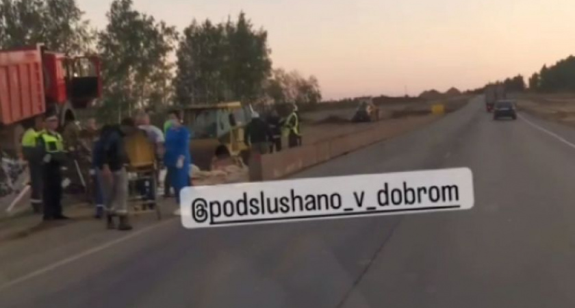 Во Владимирской области на "Золотом кольце" грузовик влетел в бульдозер