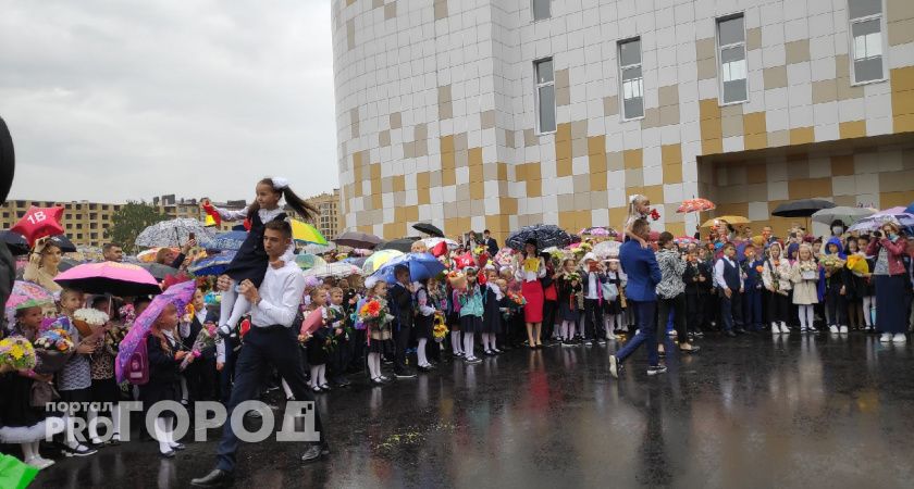 Для владимирских школ массово закупают новые учебники по истории