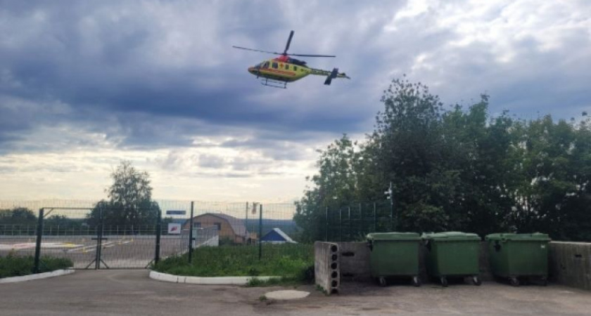 Пострадавшего на страшном пожаре в Лакинске малыша увезли на вертолете в ожоговый центр