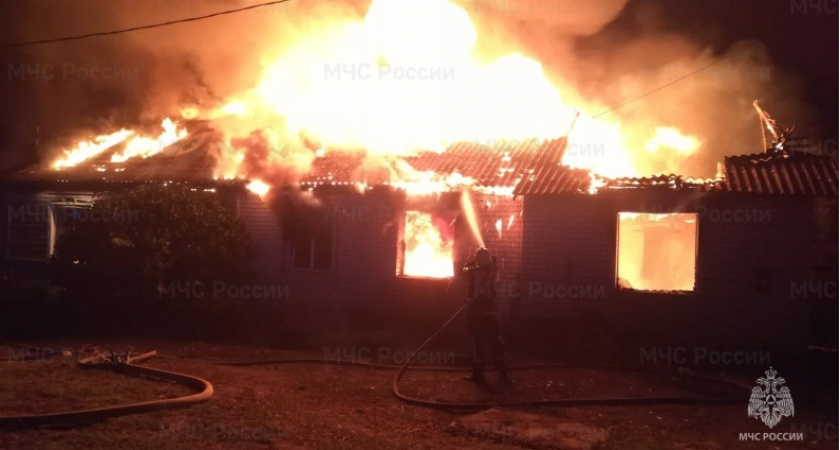 Под Суздалем сгорел большой частный дом