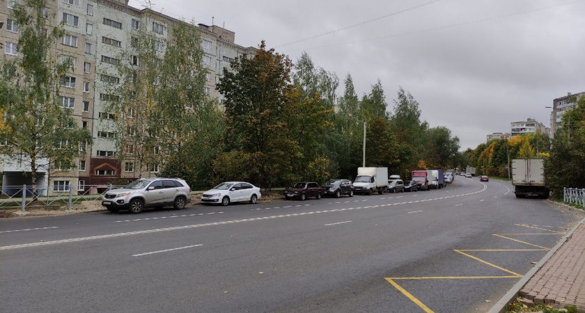 В мэрии Владимира раскрыли, как жители будут платить за парковки на дорогах