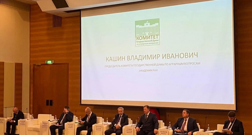 Айтуган Текегалиев принял участие в парламентских слушаниях 