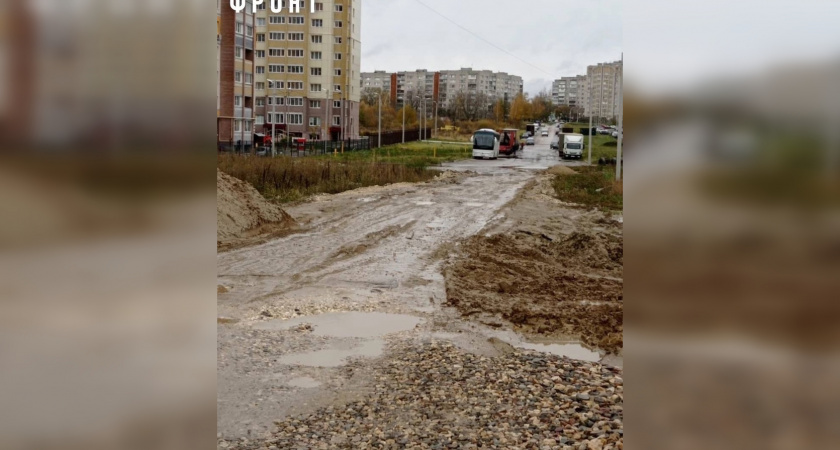 В микрорайоне Юрьевец появились "грязевые реки"