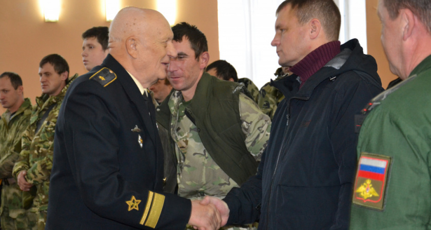 "Иду помогать СВОим!": еще 19 контрактников из Владимирской области отправились в зону СВО