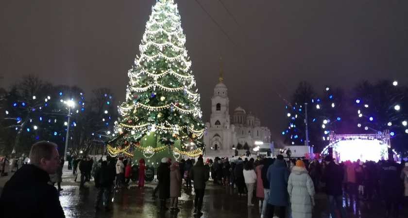 Прогноз погоды на новогодние праздники: нас ждут и тепло, и морозы