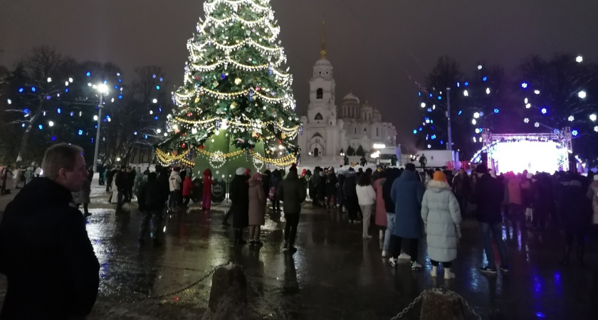 Прогноз погоды на новогодние праздники: нас ждут и тепло, и морозы