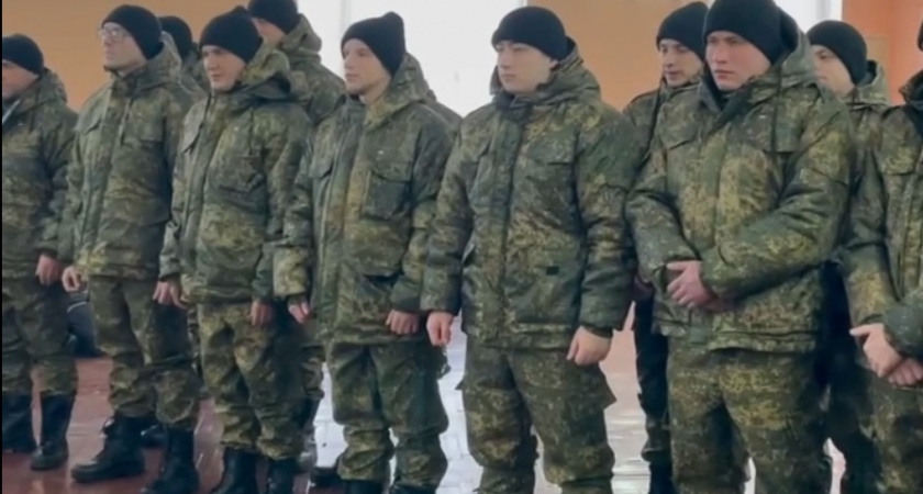 "Возвращайтесь с победой домой!": еще 20 контрактников из Владимира отправятся в зону СВО