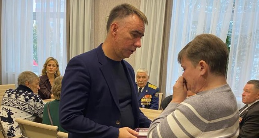 В Петушинском районе бойцам СВО посмертно вручили ордена Мужества