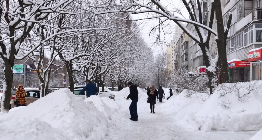 "Посинели от холода": главный синоптик России заявил об опасной погоде в ряде регионов