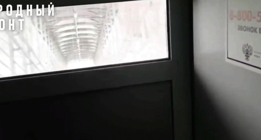 В Собинском районе только после вмешательства общественников починили надземные переходы