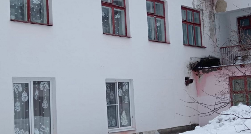 Грибок и обветшавшие окна: в детсадах Кольчугина выявили массу нарушений