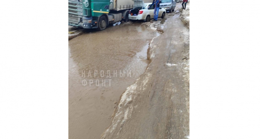 "Самая адовая дорога в городе": владимирцы пожаловались на состояние дороги на Производственной