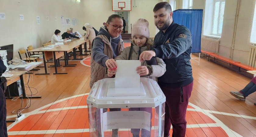 Более 40% голосов: «Единая Россия» внесла весомый вклад в победу Владимира Путина