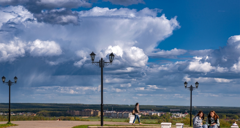 Деньги начали "гореть": россиян призывают спасать свои сбережения