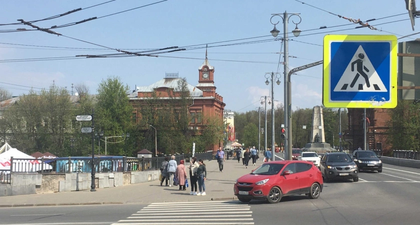 Фото к статье: Все денежные накопления обесценятся в ближайшие дни, как в 90-х: новая волна девальвации