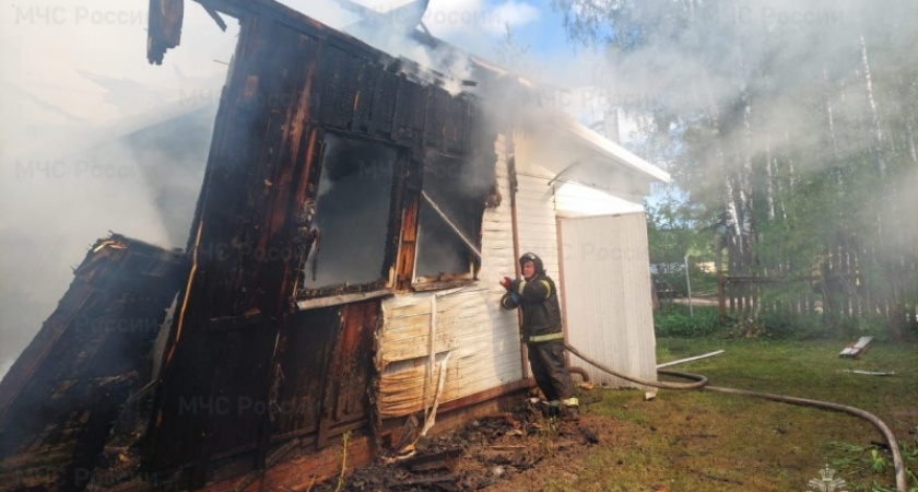 При пожаре в частном доме во Владимирской области пострадал мужчина 