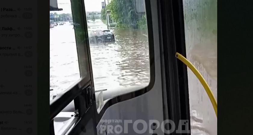 Из-за небывалого ливня во Владимире затопило целые улицы