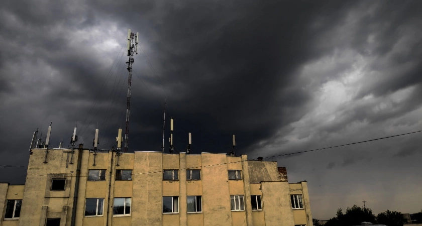 Фото к статье: Рекордный мегаливень и смерчи: синоптики предрекают погодный апокалипсис