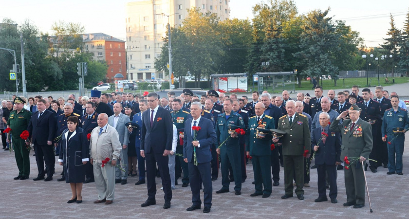 Александр Авдеев принял участие в мероприятиях, посвященных Дню памяти и скорби