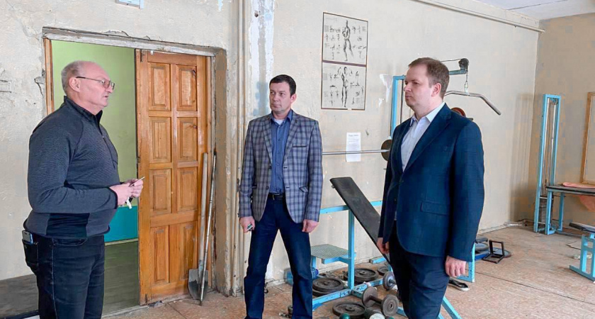 Капитальный ремонт школ на контроле у депутата Государственной Думы Алексея Говырина