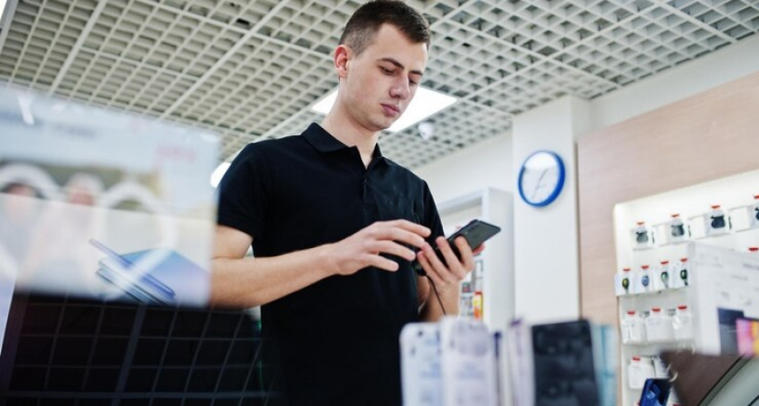 Во Владимире продавец бытовой техники и электроники обманул клиентов на 2,5 миллиона рублей 