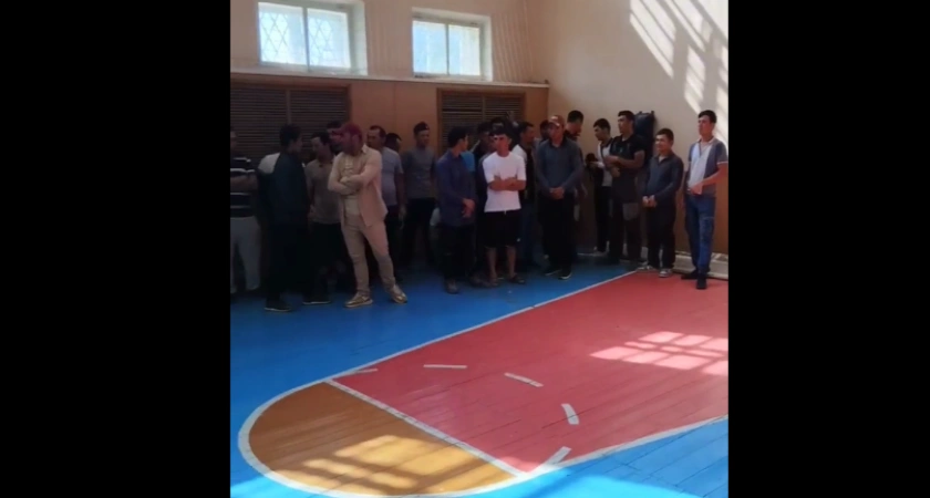 Фото к статье: В древнем русском городе Суздале на стройках работали десятки мигрантов-нелегалов