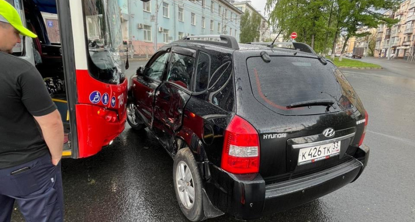 В этом году по вине водителей автобусов во Владимирской области погибло 2 человека и пострадало 37