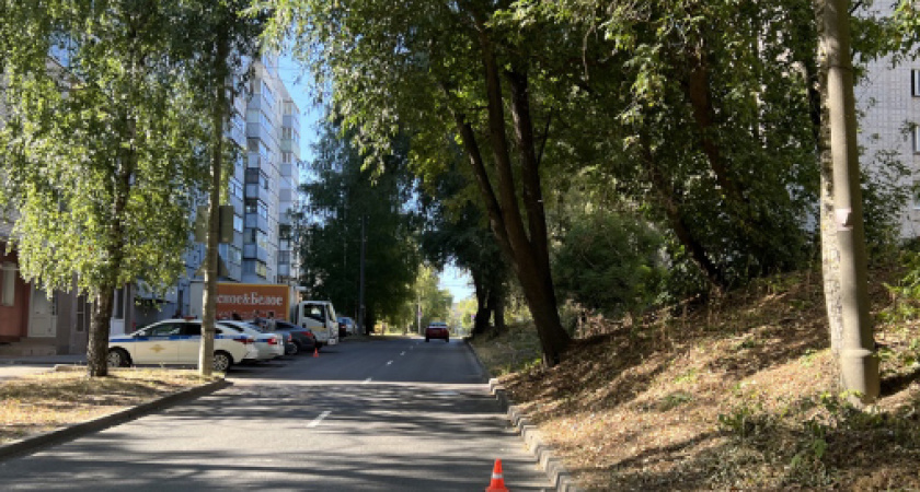 Во Владимире пешеход получил травмы, перебегая дорогу в неположенном месте