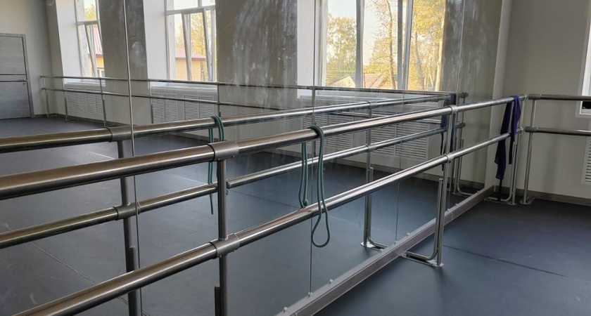 В Кольчугинском районе детскую школу искусств оснастили балетными станками только после вмешательства прокуратуры 