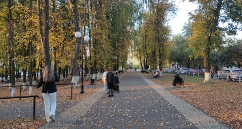 Синоптики шокировали прогнозом: в октябре нас ждет волна летнего тепла