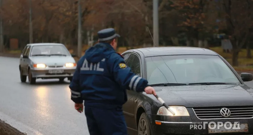 Автомобилисты кипят от злости: владельцам старых машин грозят штрафы