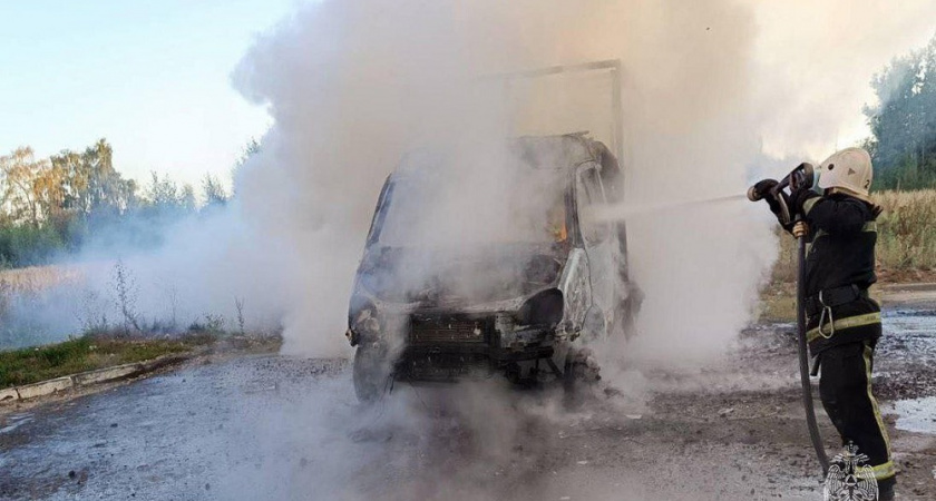 Во Владимирской области за сутки сгорели грузовик, баня и частный дом