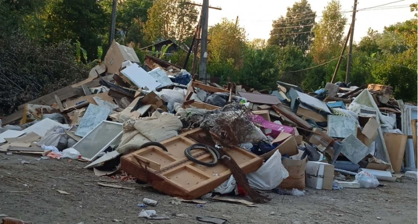 В Собинском районе нашли и ликвидировали большую свалку мусора